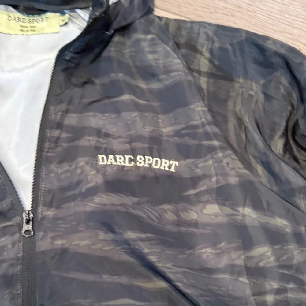 Darc Sport Ohana 2020 Limited Jacket #465/600 Wolves Club Camo  Size M
